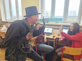 6722d66e-d53f-480d-a8db-6290ad58143b