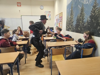 ba14800a-9460-4f1a-9046-bb29da702f3a