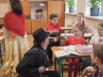 9742832d-867f-4161-87b6-a085633dd6d0