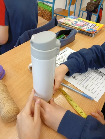 8ee1bb68-6347-49e8-852d-de519cffb37e