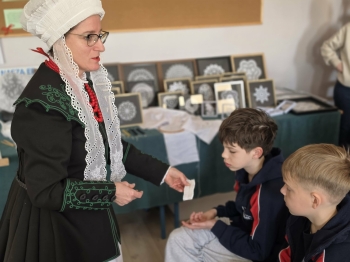 10b3a5a3-29c6-4d98-8a45-d4c5223e0b7d