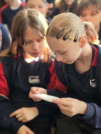 6de08af1-0976-4825-9ebf-7baaca9fa9c1