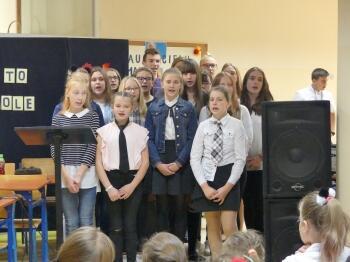 44134989_2102395296757173_7031440730086178816_o