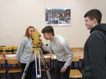 a8dbf530-9bd3-448a-8b03-73084071be99