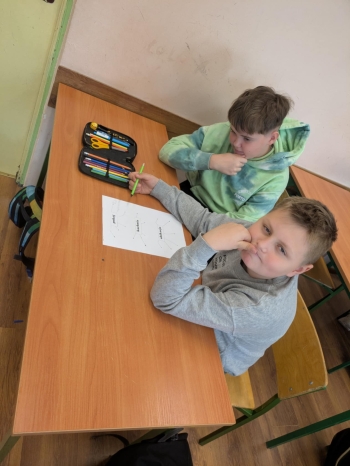 9713b002-33c9-4a8f-88db-789e877e7ac2