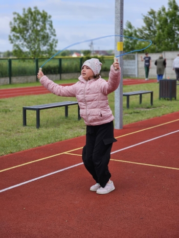 f1730d03-6a12-4e40-b709-a8efda9e3fcd