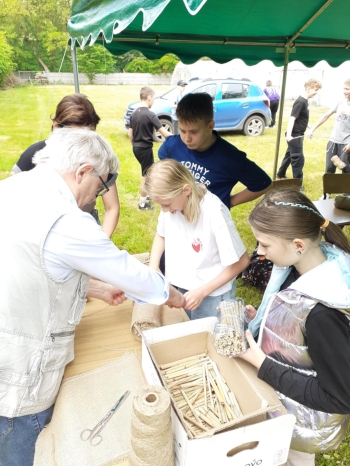 1867f58e-cac4-45e7-9f26-caacddb91963