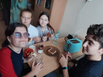 26a07a3a-5814-4bcb-9d25-145c65c69e48