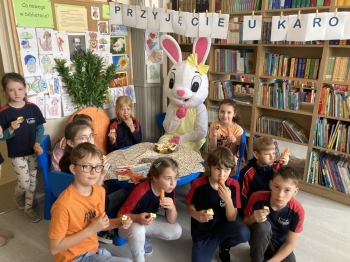 7f165eef-1682-435d-aec1-9ae676614a5b