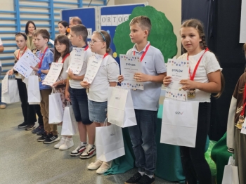 af5ebe06-2557-4a8c-956f-32aef1ccc62e