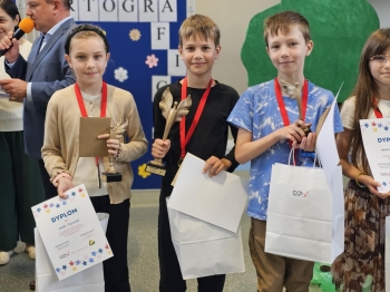 12464a65-4c31-48c5-b56a-bfcd8decf06e