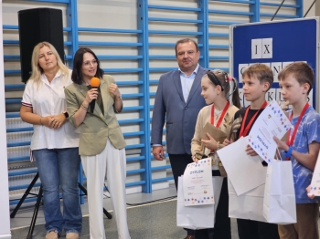 651fcdf7-62c4-474d-8e98-d2fb83df276d