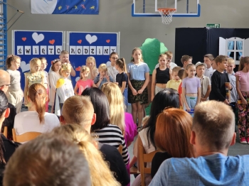 12dd863e-7bec-4222-baf3-9bf5beace72d