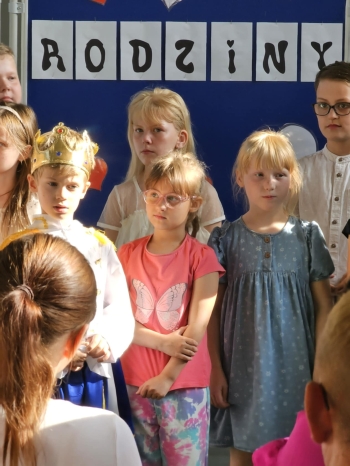 99b4c27f-f6b6-46c1-8a84-fd7a9722b0c9