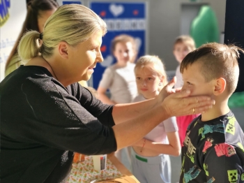 1f8f23ef-d25b-43be-aefd-10f0ed021ec1