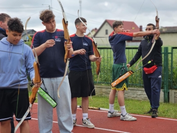 33b33df3-7d92-4b08-bf90-33025947bb0d