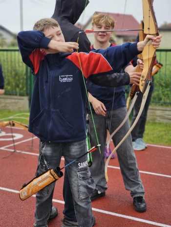 246ada49-bd3b-4e41-a0a3-477d80454c0a