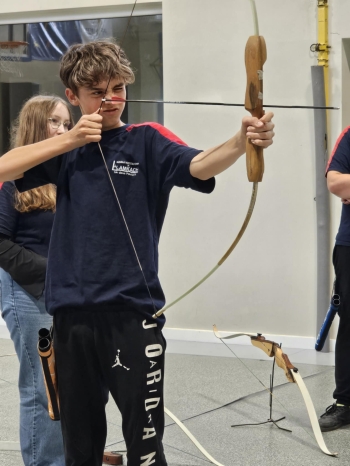 32bade18-4685-4fc1-af1c-749f3d5aea69