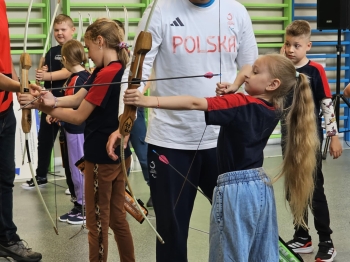 d765669f-ec0c-472a-be9f-fcbe8c8652e3