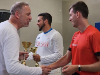 efdec78a-48cf-477c-89e0-b1d0b1982794