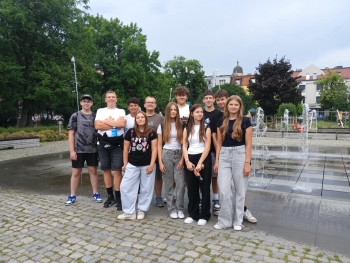 94b0a5f2-8724-4f86-aae0-5345e2b27fe0