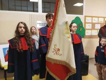 2e0ad25d-d69a-4262-b935-31240540821a