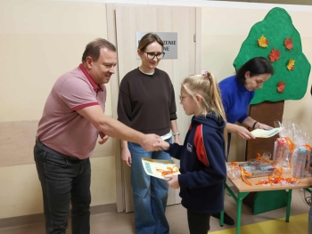 eb11642f-6267-416e-9e4f-2ee8d13a6bb2