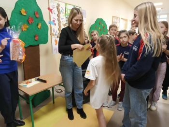 3dae9d5d-14c2-41e5-bf4a-45a39d6c501b