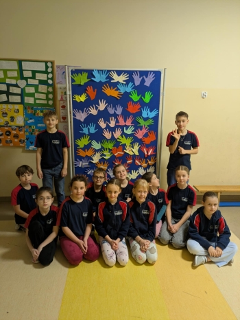 25e91210-d35f-40e5-b3d7-1ecacbbb926e