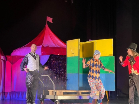 Wyjazd klas I–III do Ostrowskiego Centrum Kultury