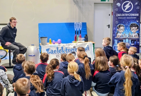 Zaelektryzowani – sposobem na nudę