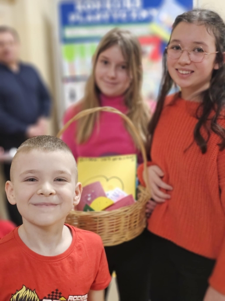 Kartki, serduszka i słodkie upominki